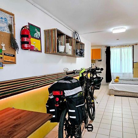 Apartment For Cyclists Ride In Balatonalmádi Eksteriør bilde